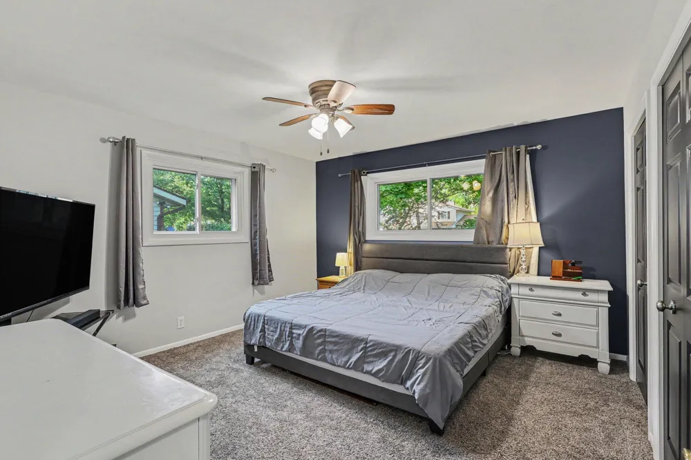 997 Colonial Court Holland, MI 49423