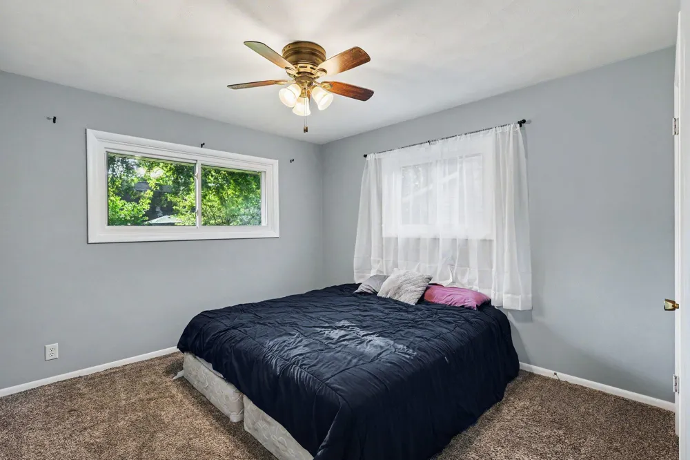 997 Colonial Court Holland, MI 49423