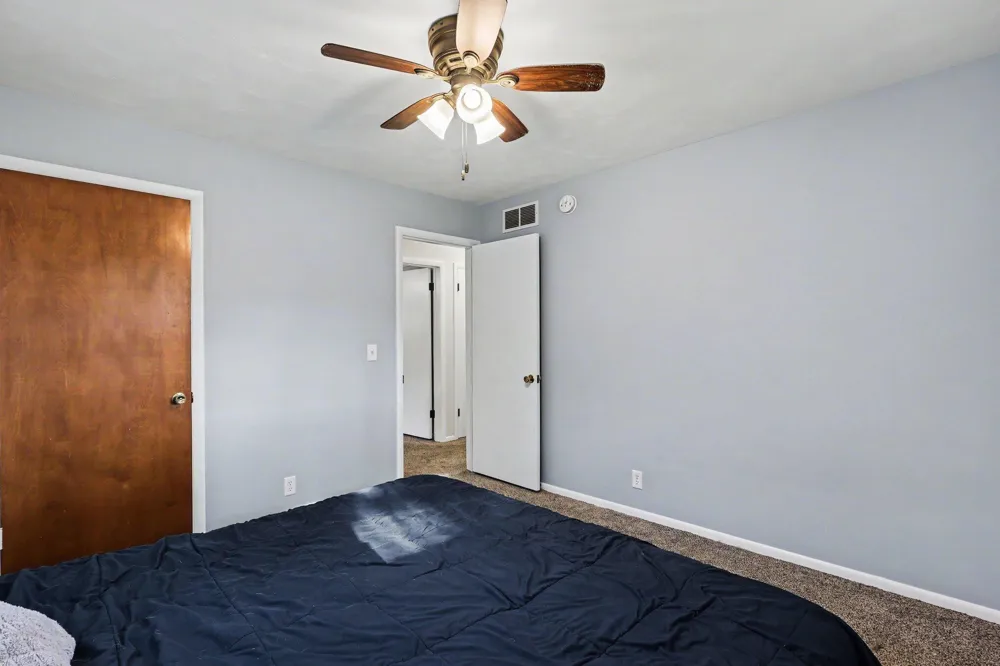997 Colonial Court Holland, MI 49423
