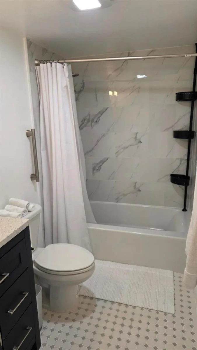 319 LAKE FRANCES DRIVE #319 West Palm Beach, FL 33411