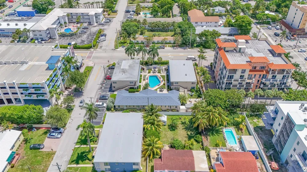1960 NE 1ST STREET #B4 Deerfield Beach, FL 33441