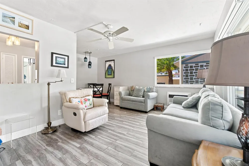1960 NE 1ST STREET #B4 Deerfield Beach, FL 33441