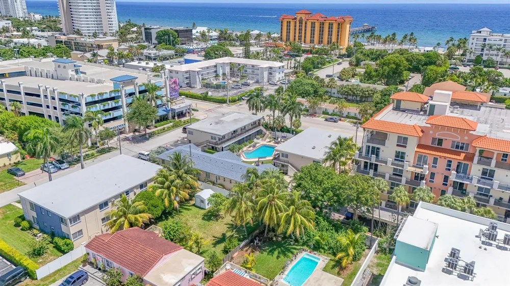 1960 NE 1ST STREET #B4 Deerfield Beach, FL 33441