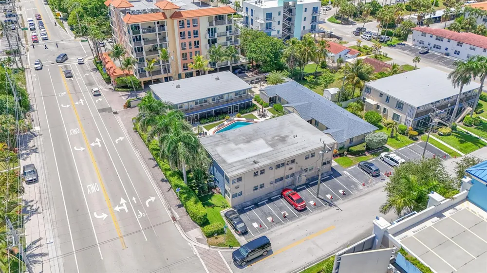 1960 NE 1ST STREET #B4 Deerfield Beach, FL 33441