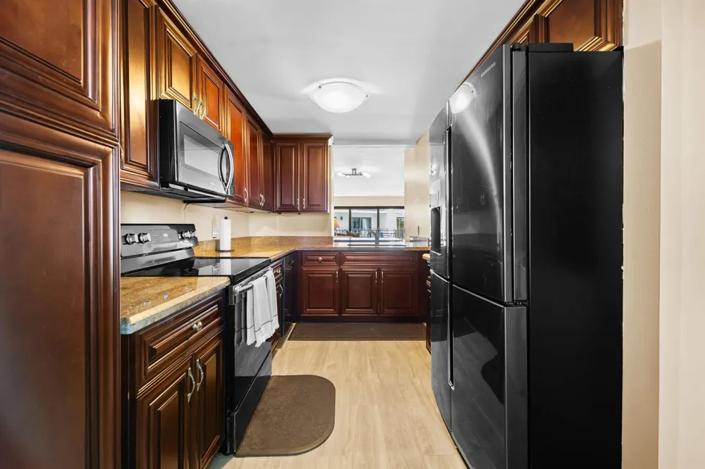 2029 OCEAN BOULEVARD #403 Fort Lauderdale, FL 33305