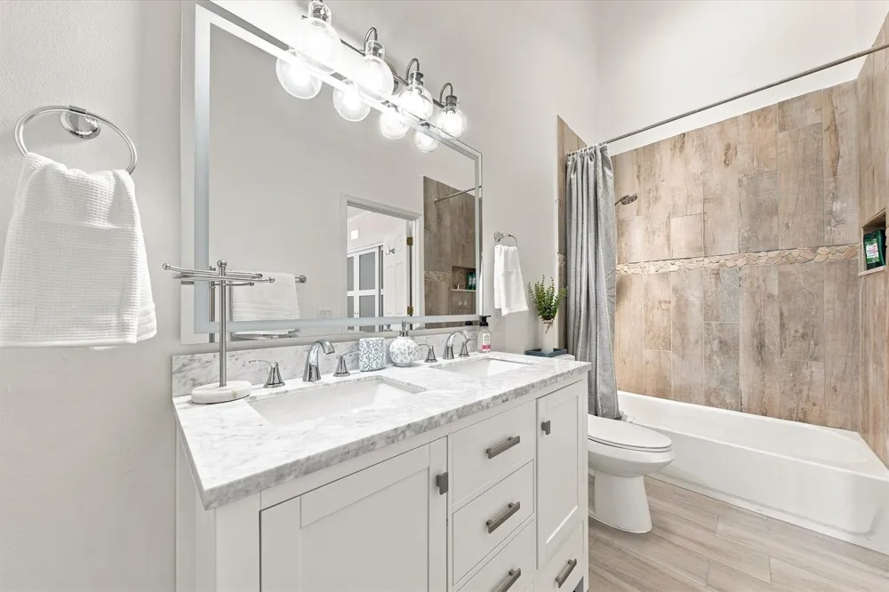 1343 Periwinkle Place Wellington, FL 33414