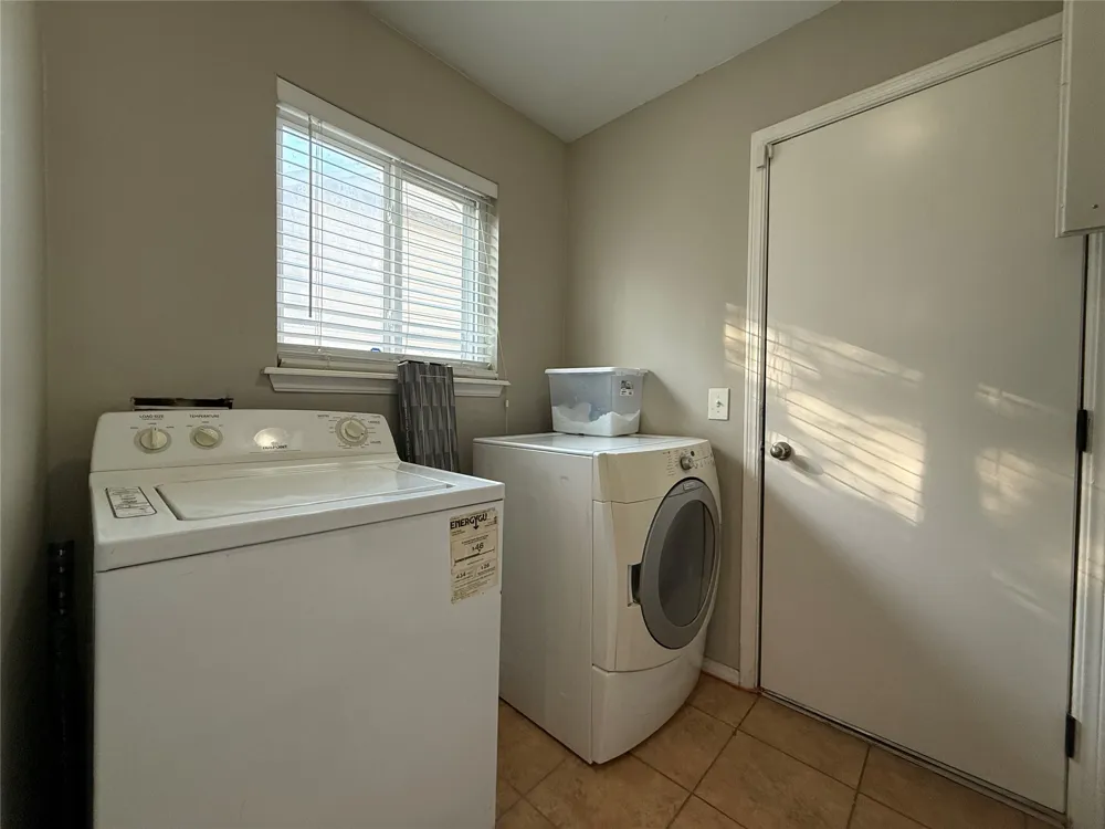 10134 E 24th EastPlace Tulsa, OK 74129