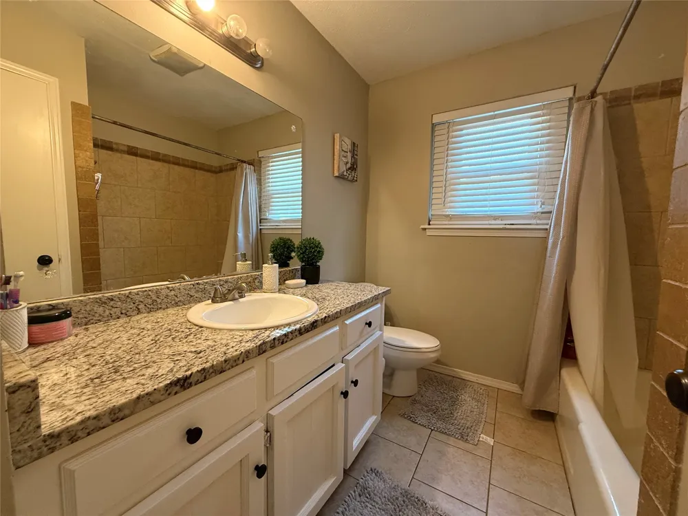 10134 E 24th EastPlace Tulsa, OK 74129