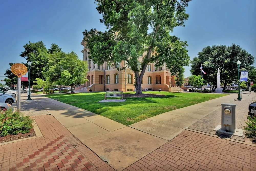 155 Dan Moody Trail Georgetown, TX 78633