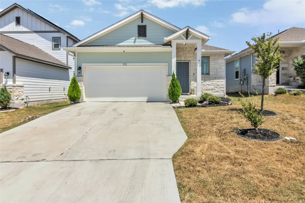 112 Old Stagecoach Road Jarrell, TX 76537