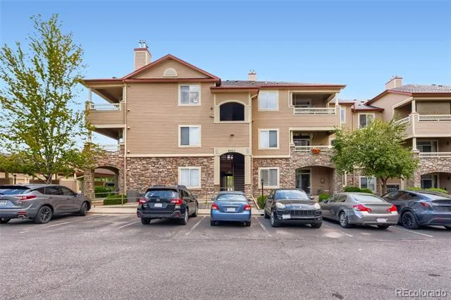 8520 S Holland Lane #204 Littleton, CO 80128