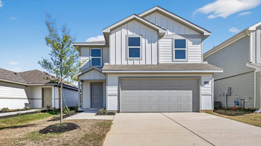 114 MACH WAY Mineral Wells, TX 76067