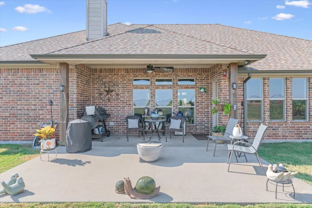 3740 County Road 2156 Caddo Mills, TX 75135