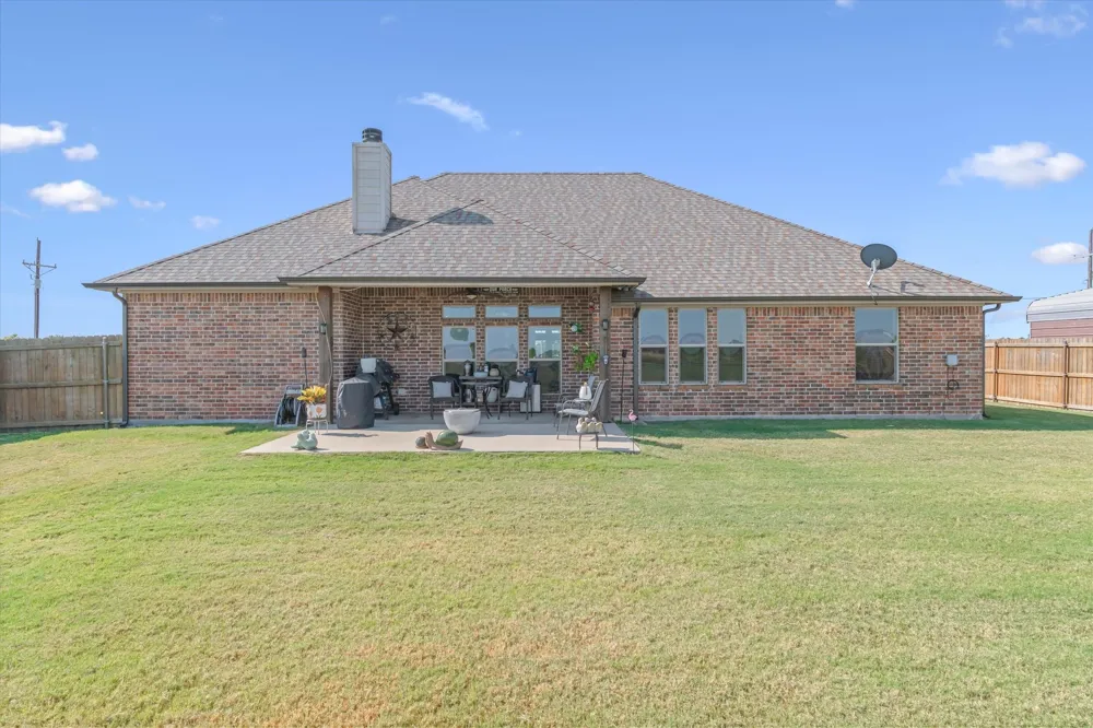 3740 County Road 2156 Caddo Mills, TX 75135