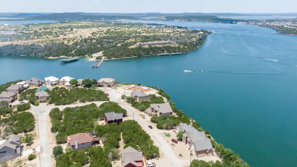 205 Oyster Graford, TX 76449