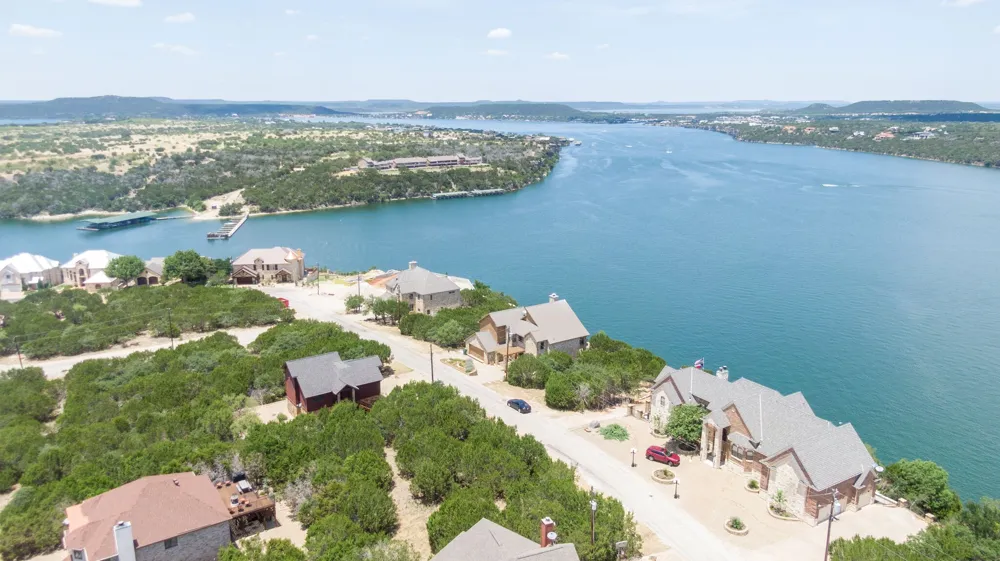 205 Oyster Graford, TX 76449