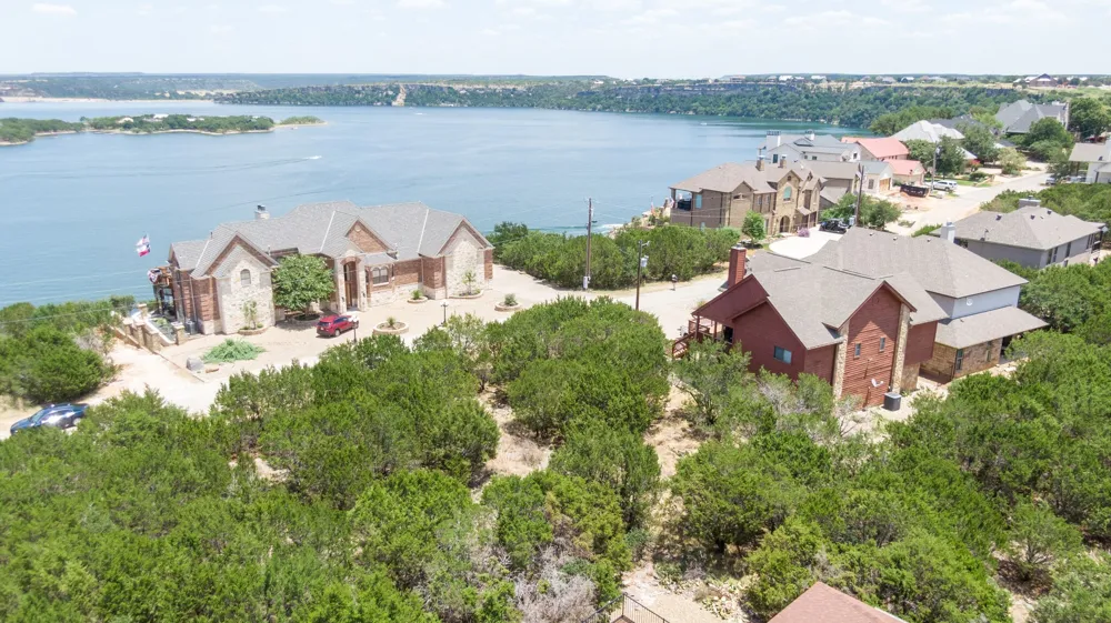 205 Oyster Graford, TX 76449