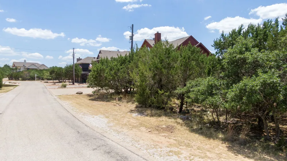 205 Oyster Graford, TX 76449