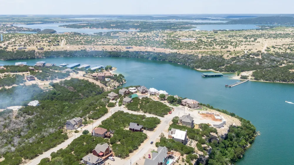 205 Oyster Graford, TX 76449