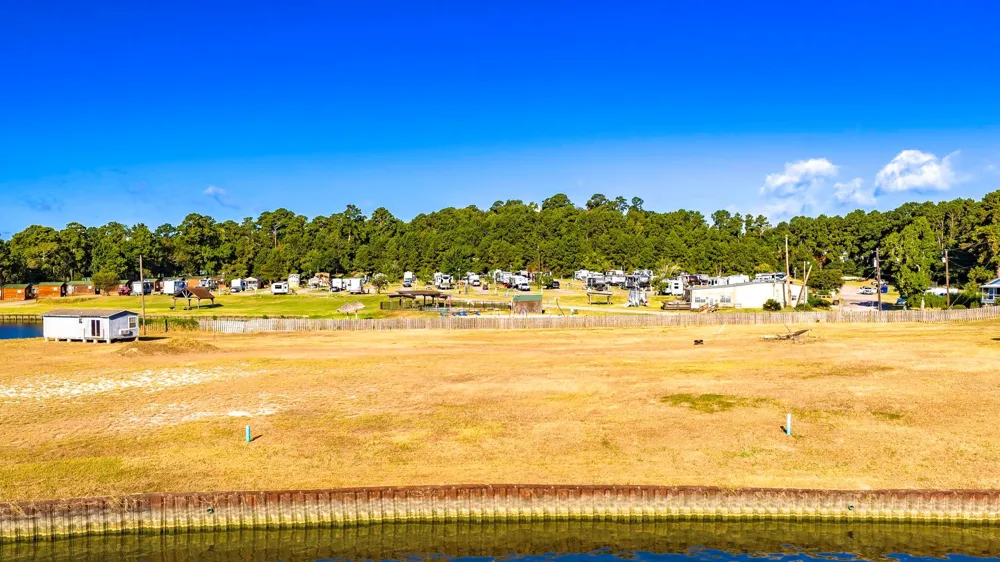 13107 Us Highway 190 W Onalaska, TX 77360