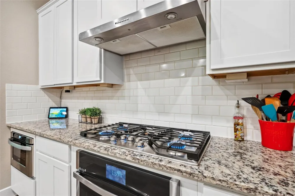 1574 Silver Creek Lane Montgomery, TX 77316
