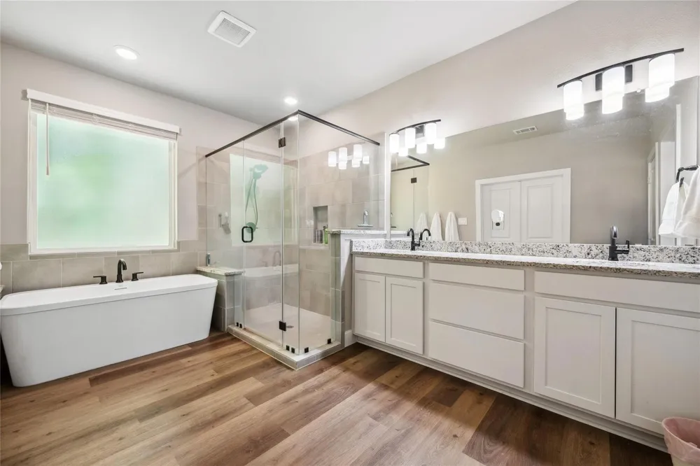 1574 Silver Creek Lane Montgomery, TX 77316