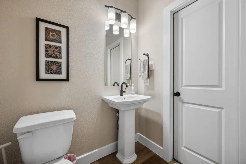 1574 Silver Creek Lane Montgomery, TX 77316