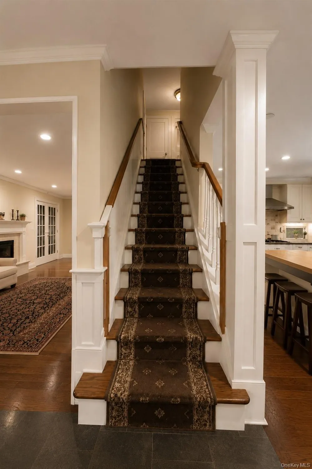 30 The Maples Roslyn Estates, NY 11576