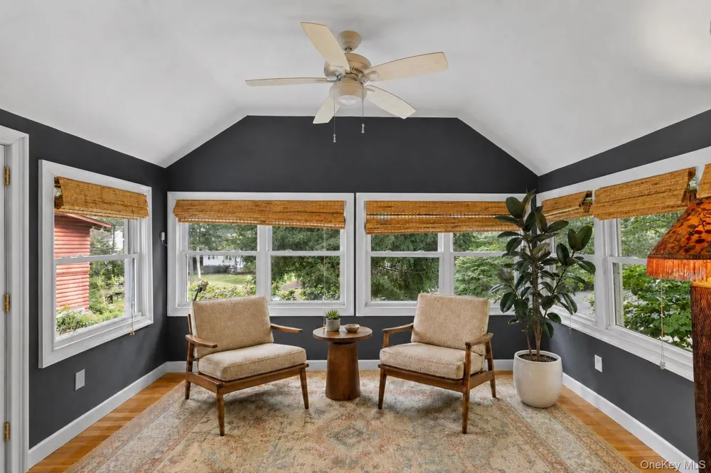 18 Walnut Avenue Setauket, NY 11733