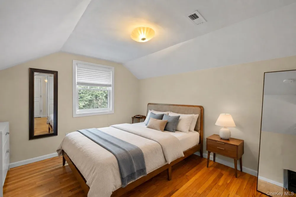 18 Walnut Avenue Setauket, NY 11733