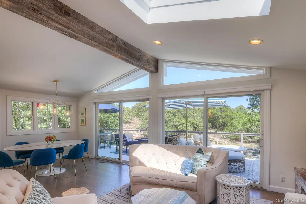 18 Cliff Road Amagansett, NY 11930