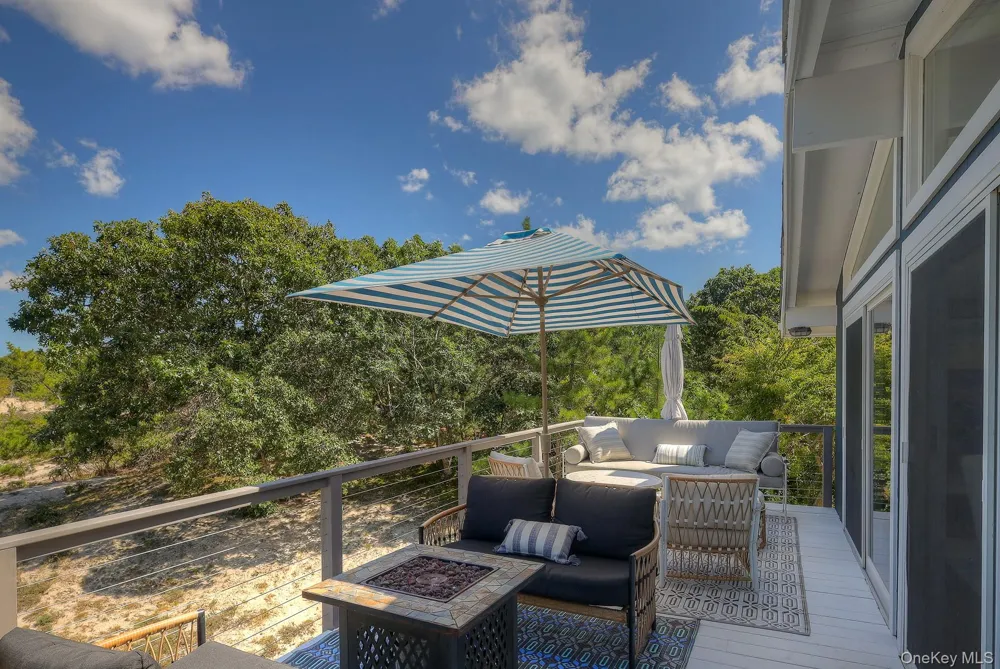18 Cliff Road Amagansett, NY 11930