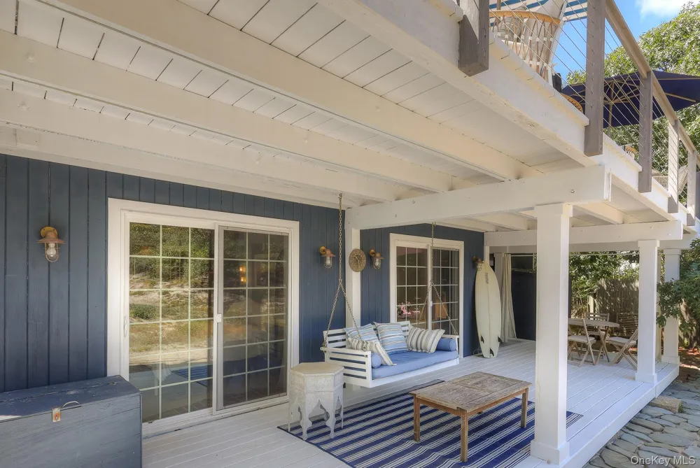 18 Cliff Road Amagansett, NY 11930