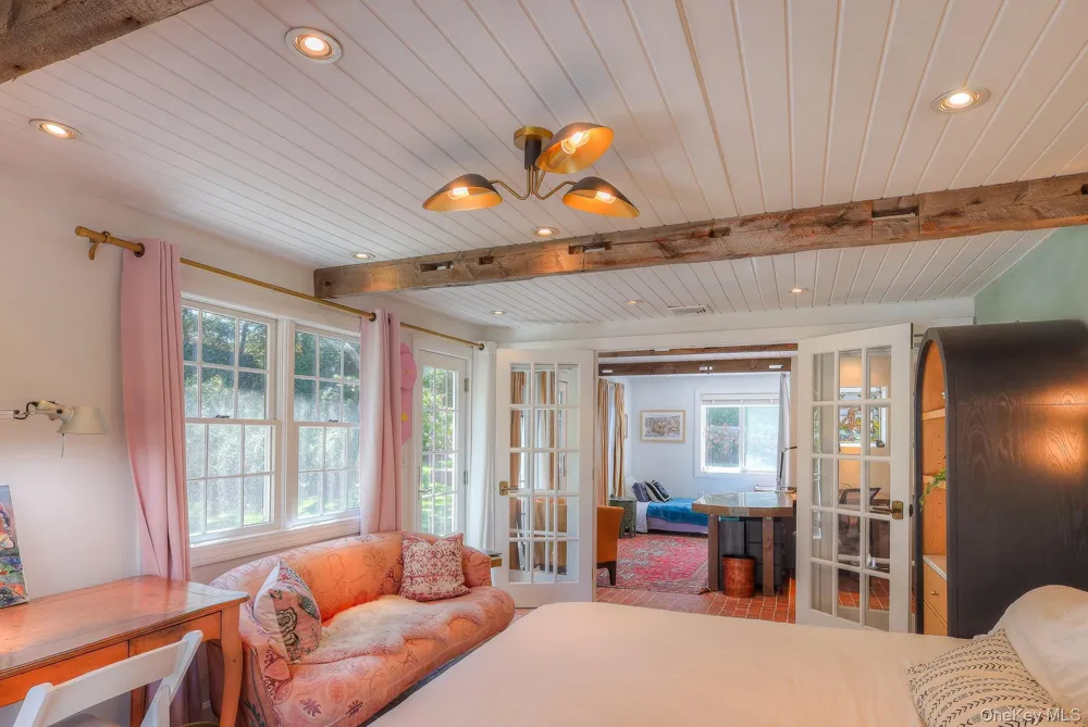 18 Cliff Road Amagansett, NY 11930