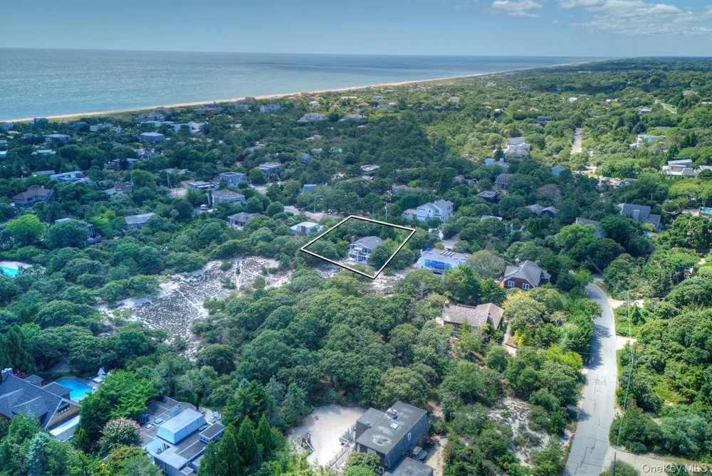 18 Cliff Road Amagansett, NY 11930