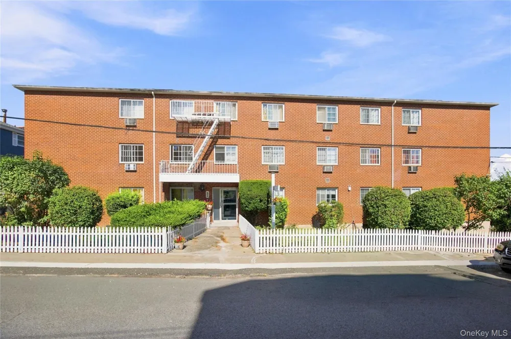 31 Fero Street #2A Yonkers, NY 10701