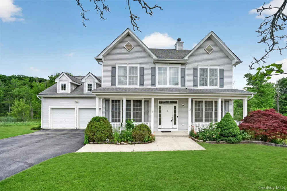 5 Oldwyck Crescent Highland Mills, NY 10930
