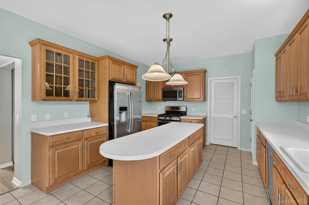 5 Oldwyck Crescent Highland Mills, NY 10930