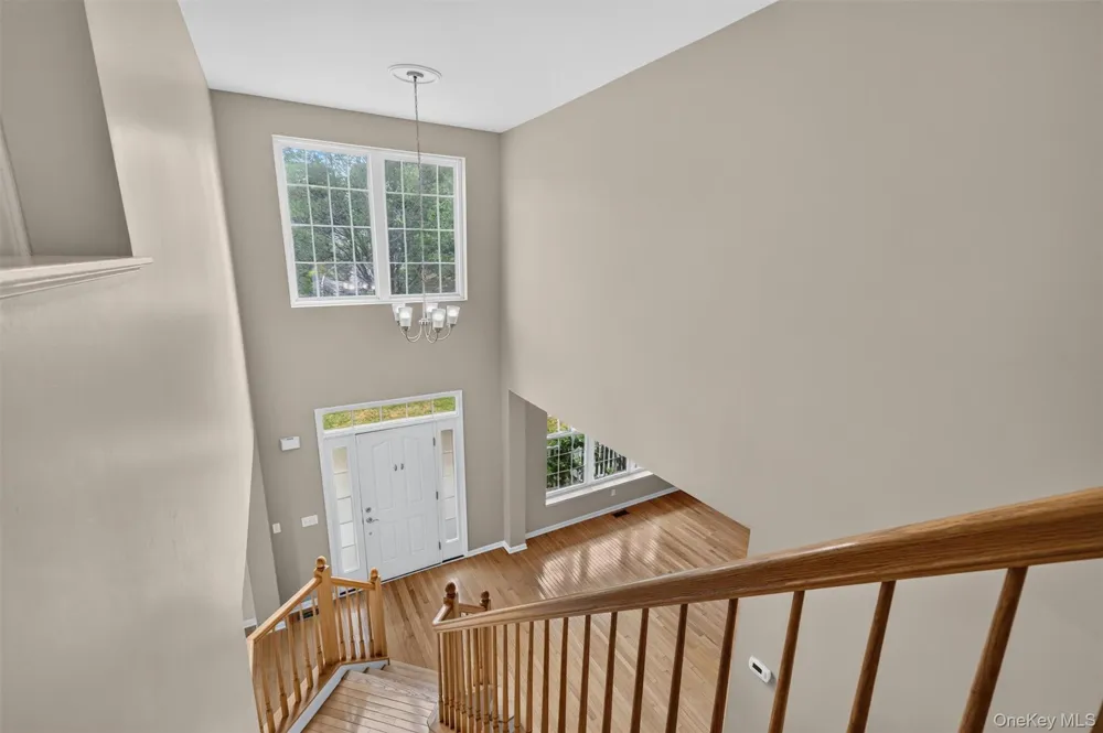 5 Oldwyck Crescent Highland Mills, NY 10930