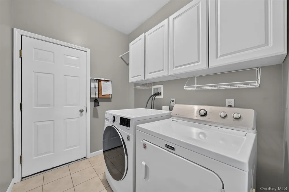 5 Oldwyck Crescent Highland Mills, NY 10930