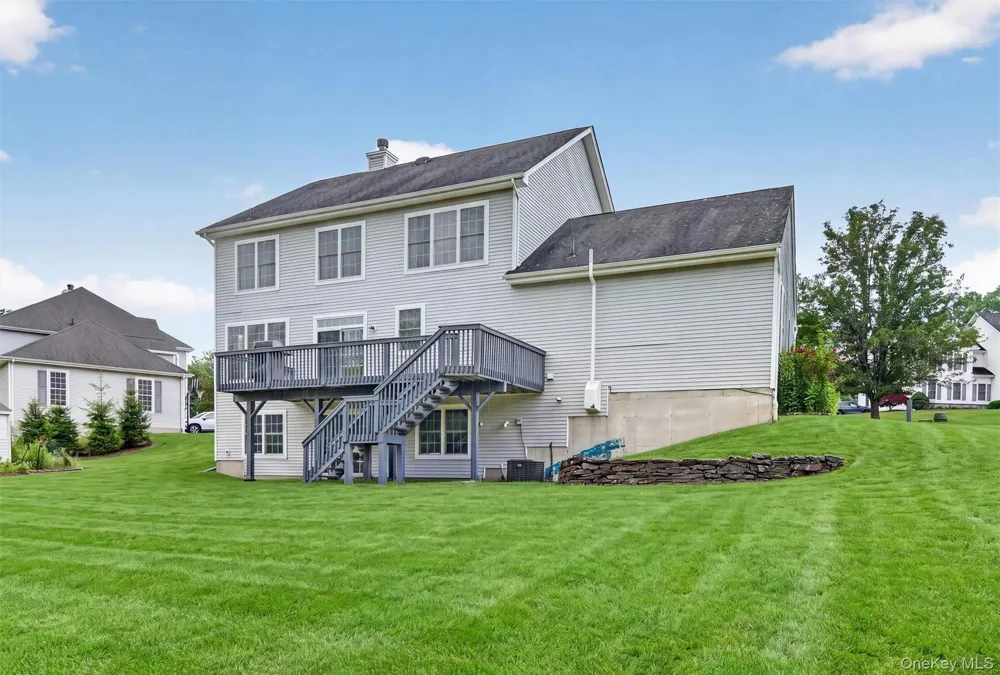 5 Oldwyck Crescent Highland Mills, NY 10930