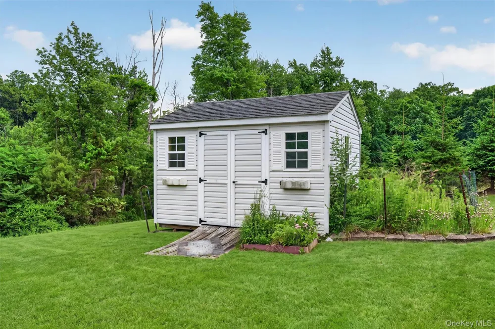 5 Oldwyck Crescent Highland Mills, NY 10930