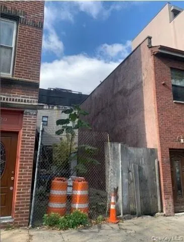 118 Utica Avenue