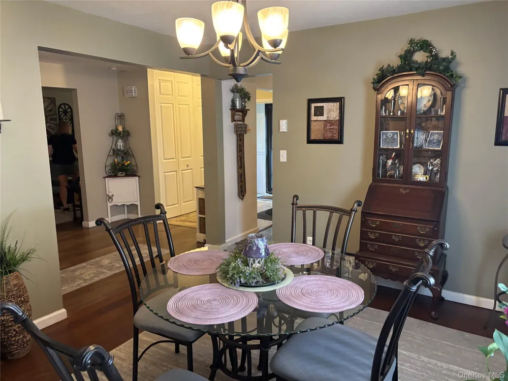 10 Oakwood Terrace #37 New Windsor, NY 12553