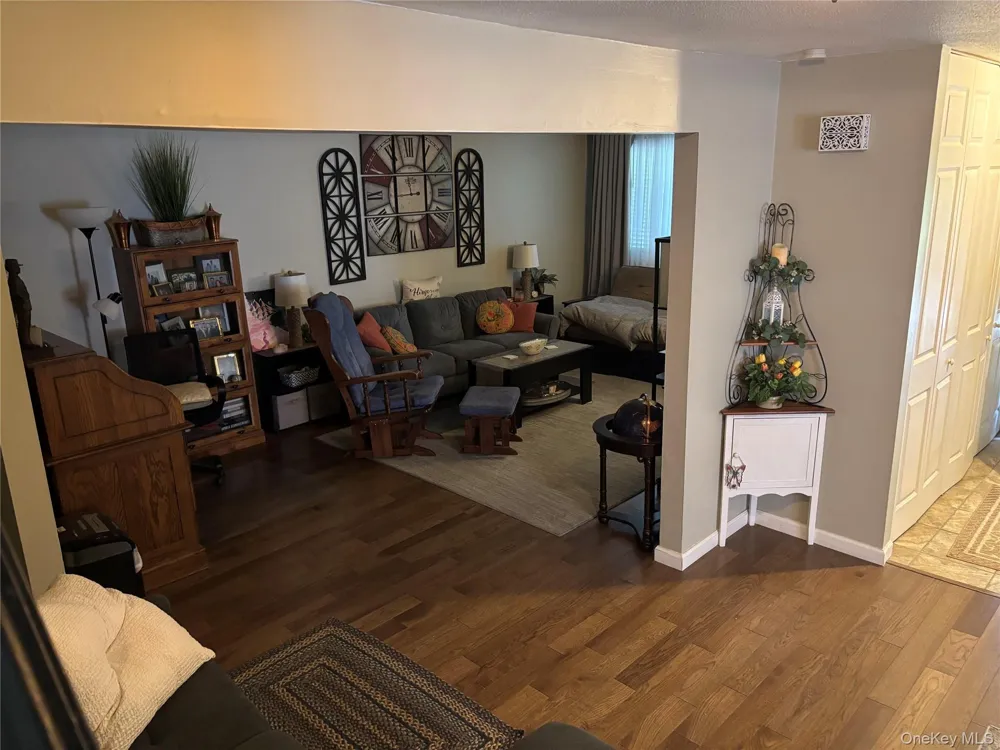 10 Oakwood Terrace #37 New Windsor, NY 12553