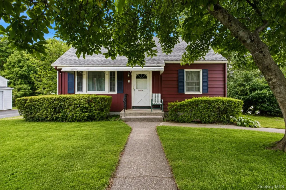 7 Caravella Lane Nanuet, NY 10954