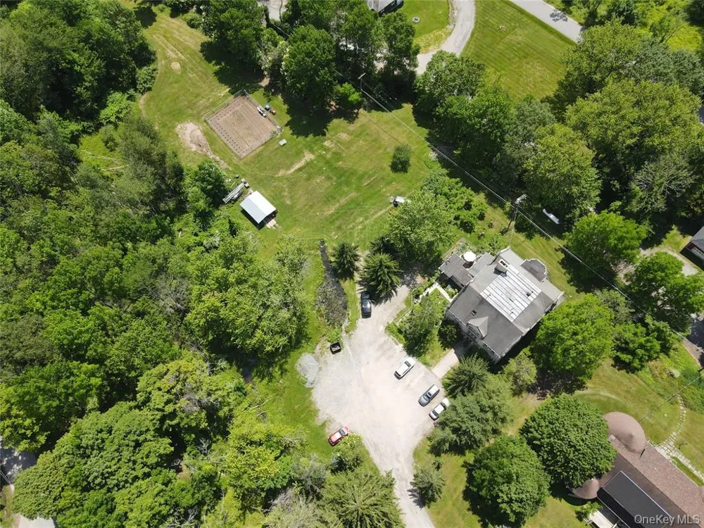 48 Loomis Village Road Liberty, NY 12754