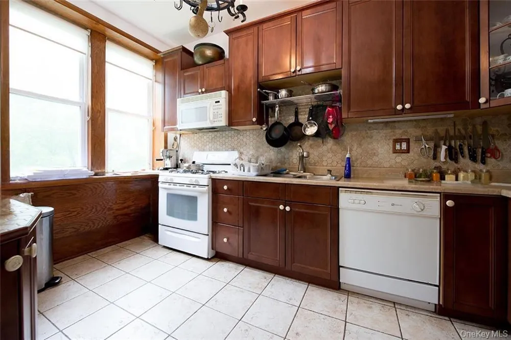 48 Loomis Village Road Liberty, NY 12754