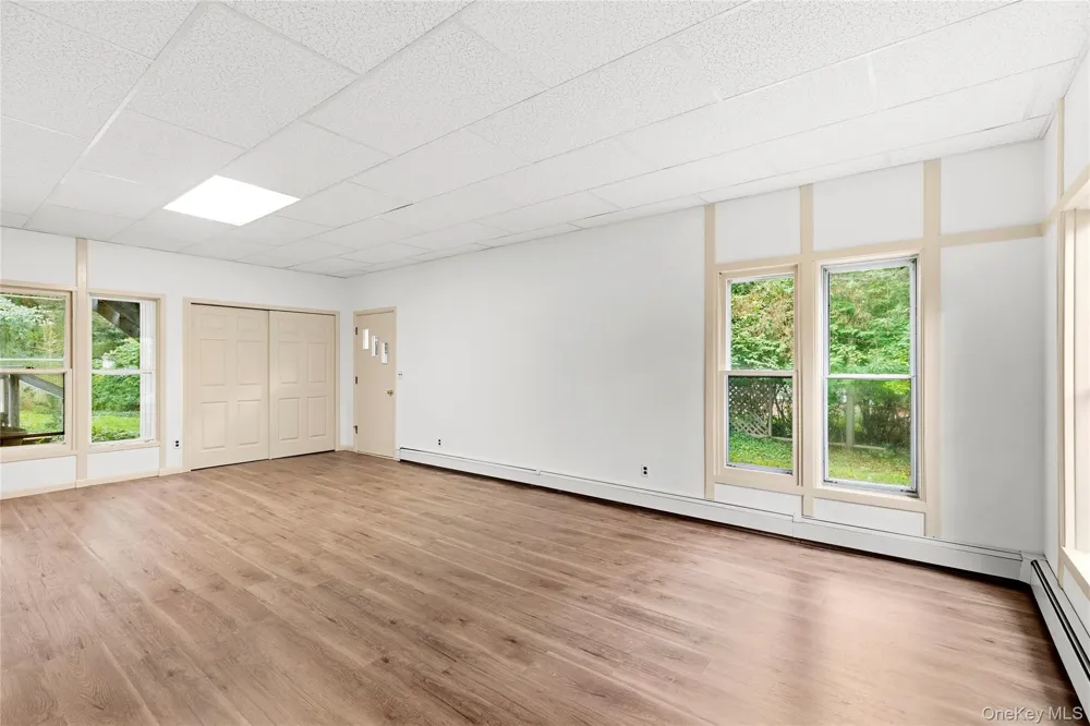 41 Shirley Street Wading River, NY 11792