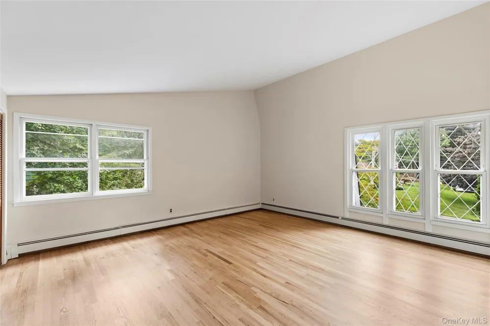 41 Shirley Street Wading River, NY 11792